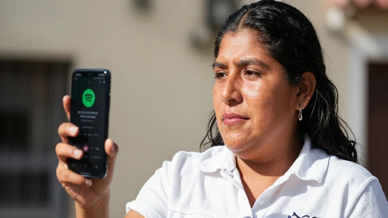 Joven mestiza disfruta Spotify en una tarde soleada