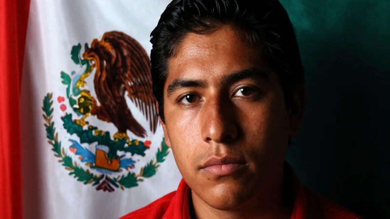 Himno de MÉXICO: Letra COMPLETA y su Significado IMPORTANTE 3 Retrato mexicano, sombras, y colores patrios