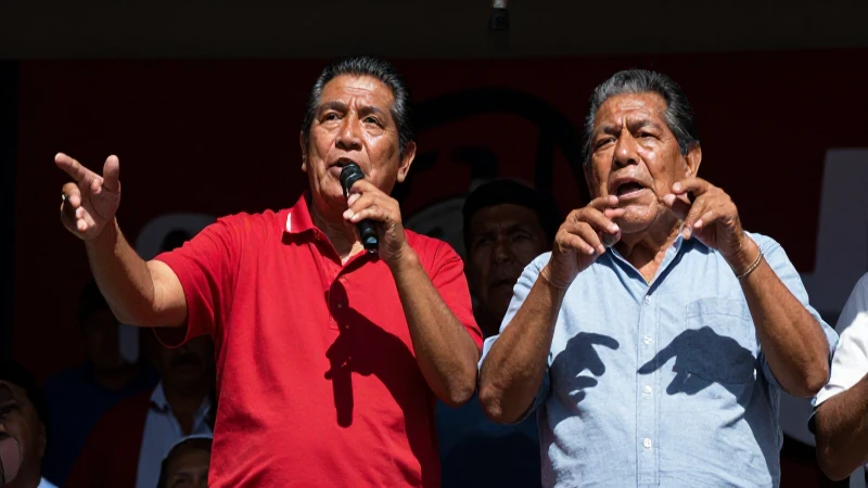 Descubre la Impresionante División Política de Tlaxcala 5 Debate político intenso, realismo y luz dramática