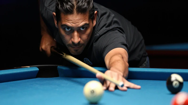 Pool y estrategia en un ambiente dramático