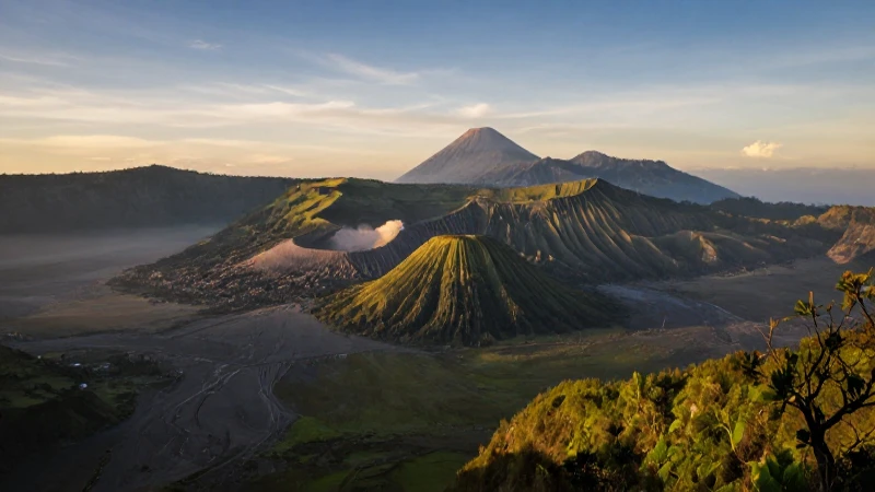 Descubre los Impresionantes Cerros de Colima y Su Belleza 6 Paisajes volcánicos, verdes y dorados
