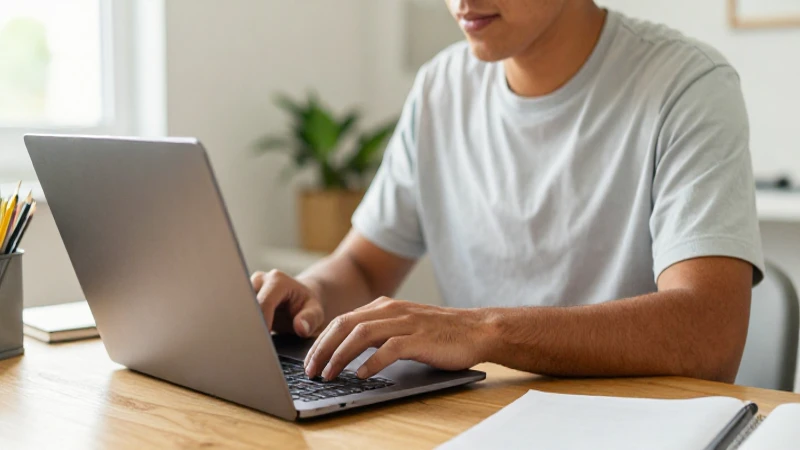 Trabajando en casa, ambiente cálido y alegre